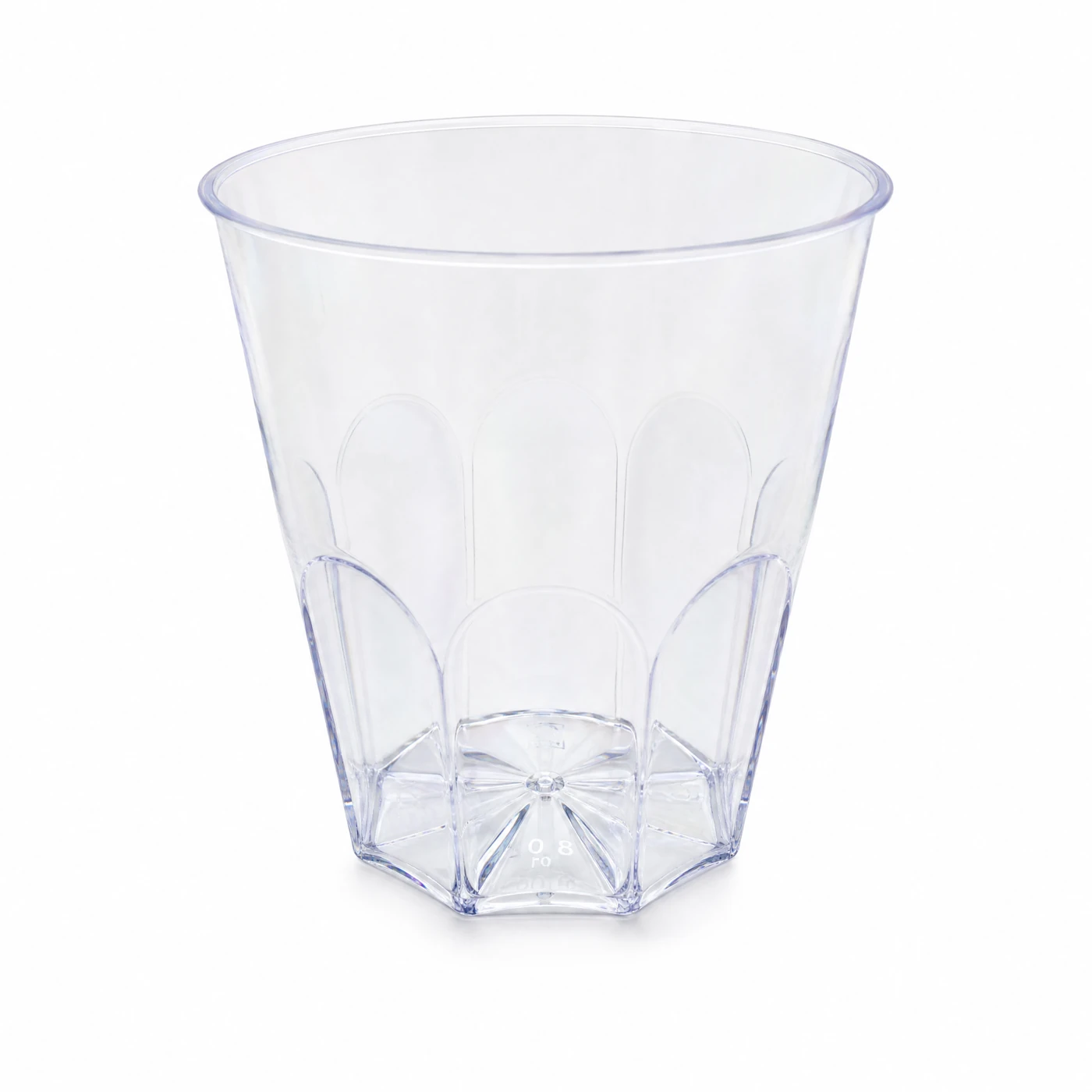 Curved-panel cup